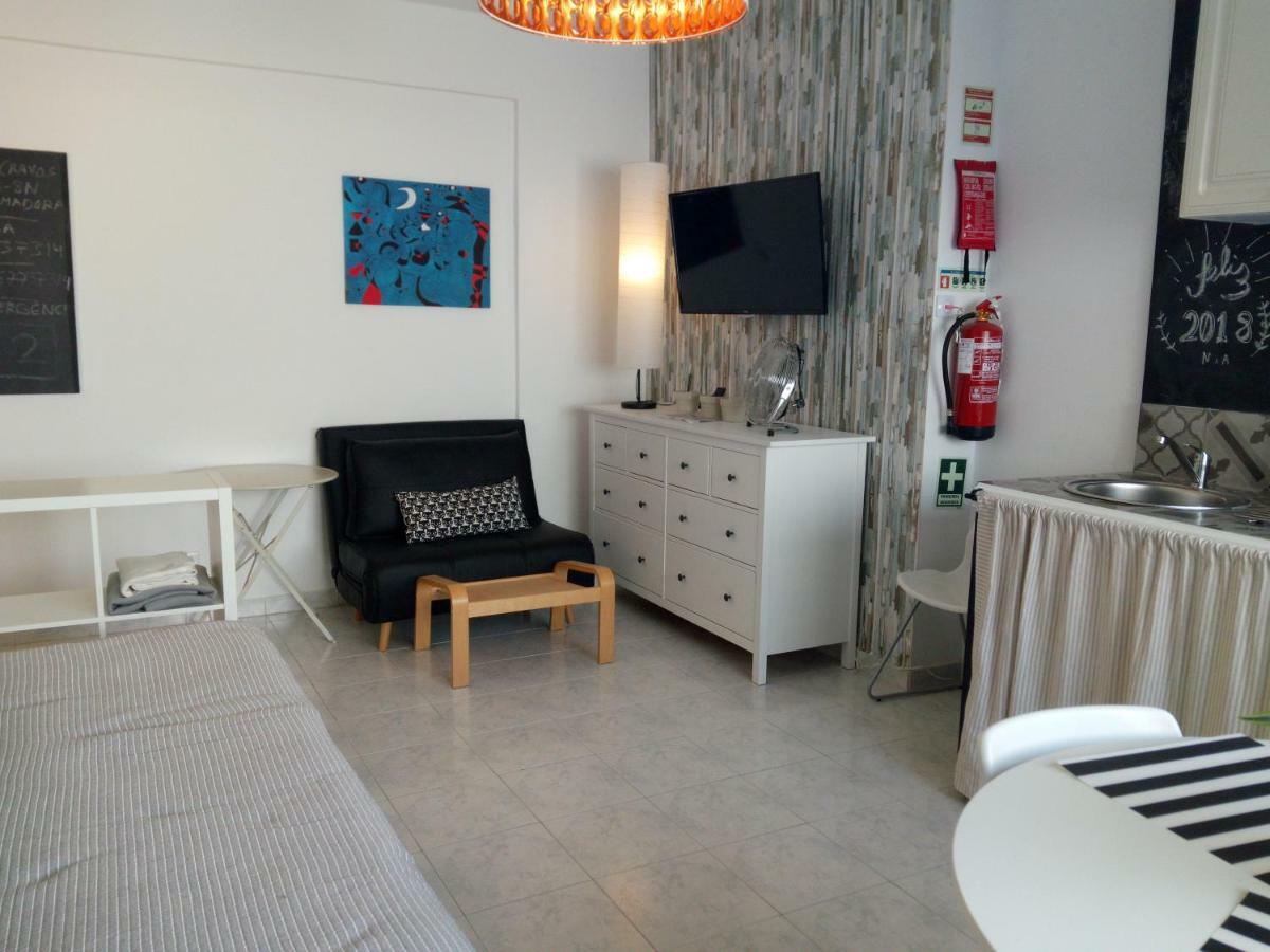 In Bed With Lisbon 8N Apartment Amadora Bagian luar foto