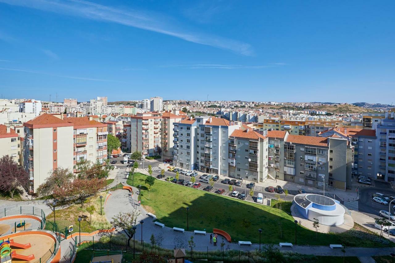 In Bed With Lisbon 8N Apartment Amadora Bagian luar foto